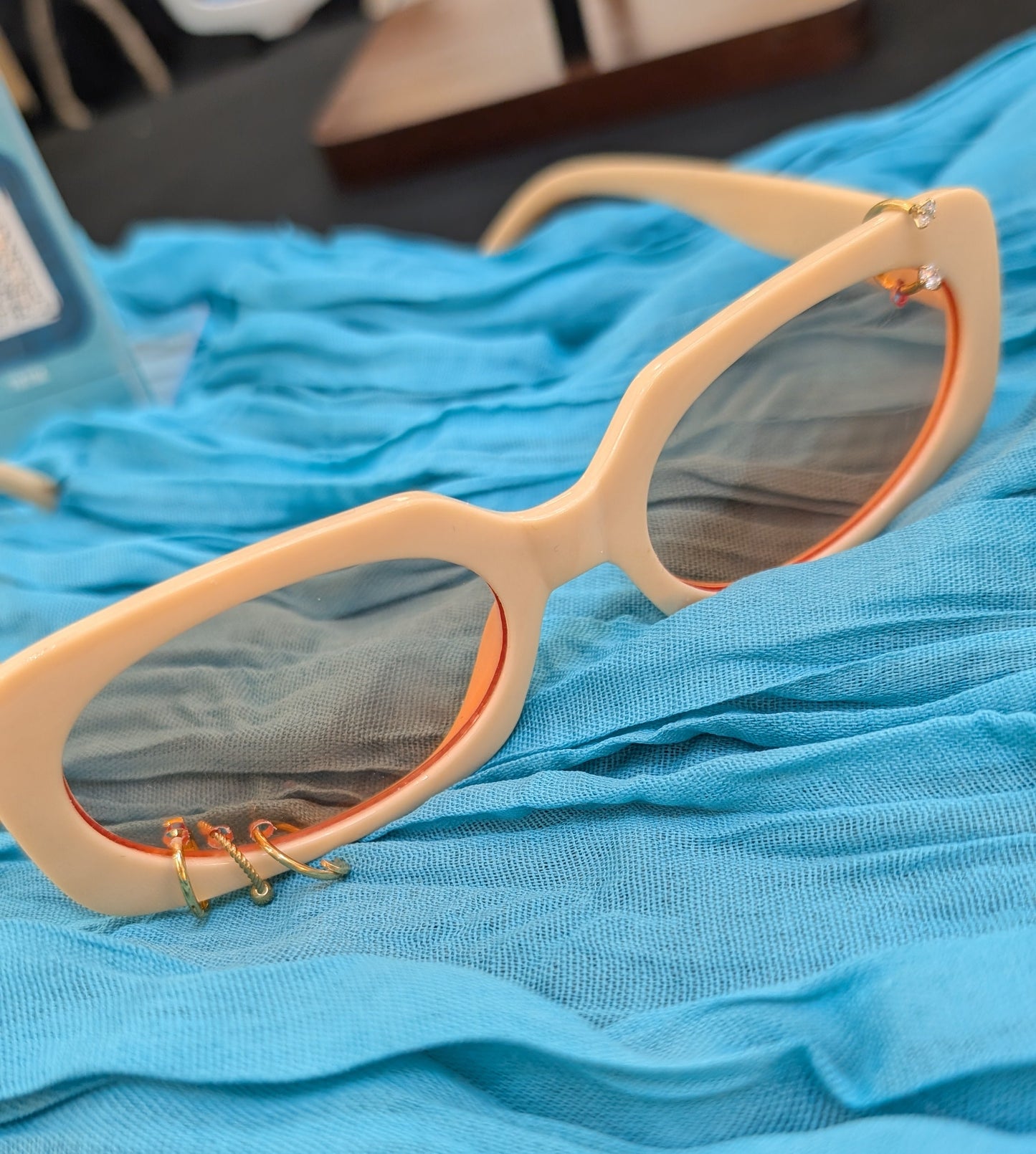 Pierced Sunglasses – Trendy Statement Shades